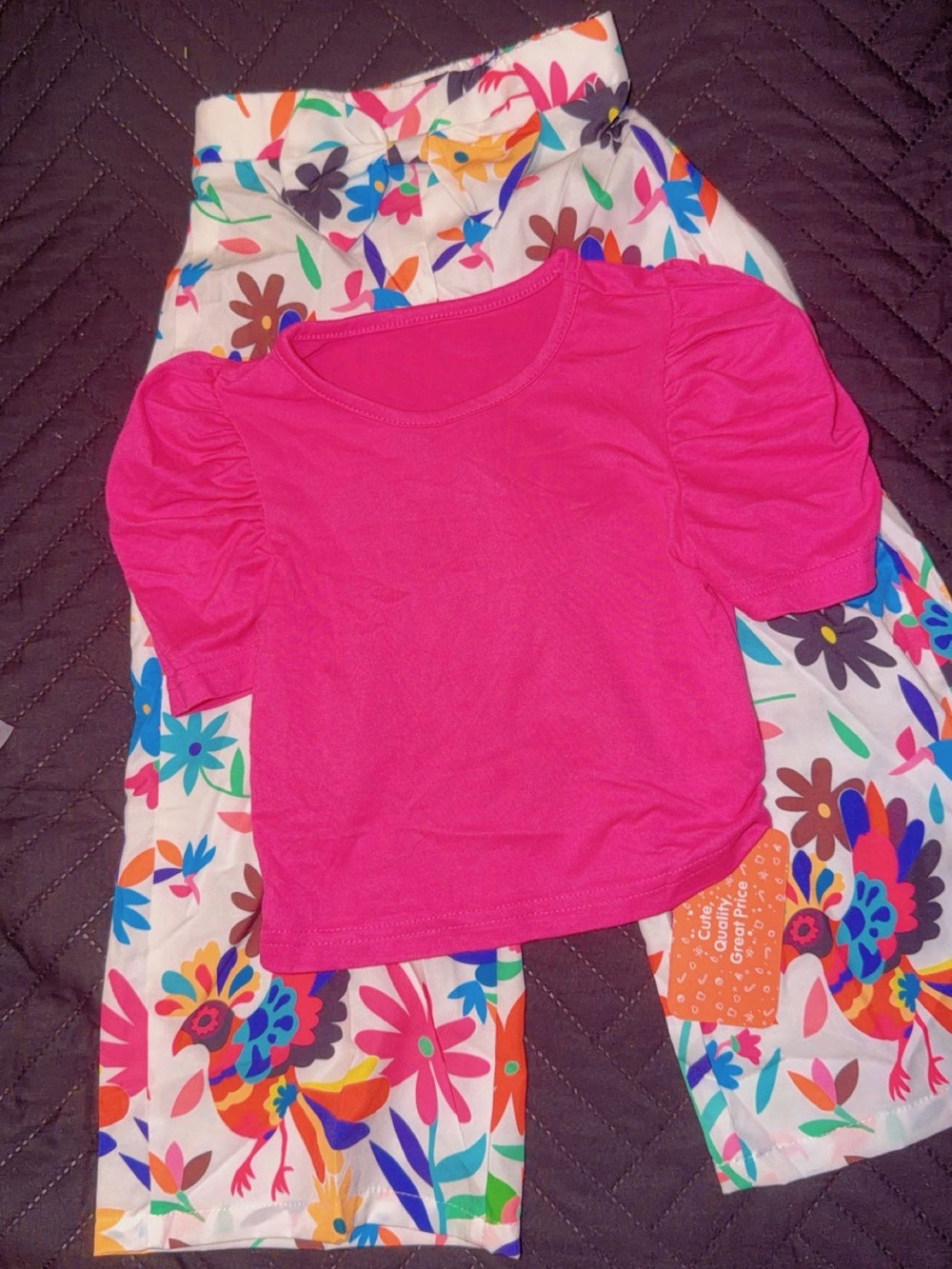 SHEIN Hot Pink Puff Sleeve Tee with White Multicolor Floral Pants Set